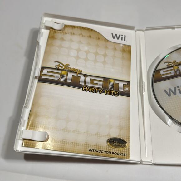 Nintendo Wii Disney Sing It: Party Hits - Picture 3 of 4